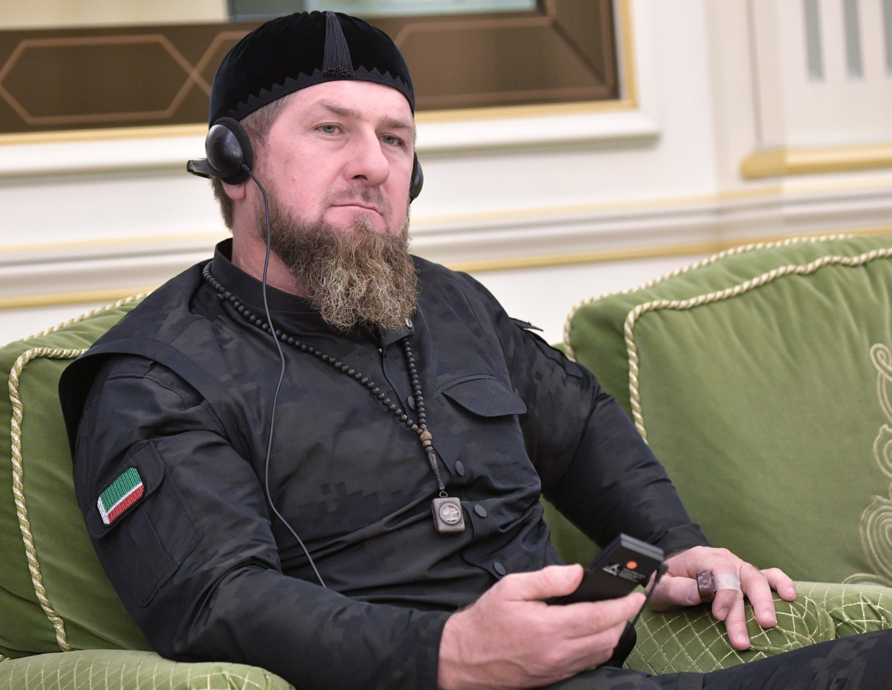 Кадиров: Днес превземаме Мариупол