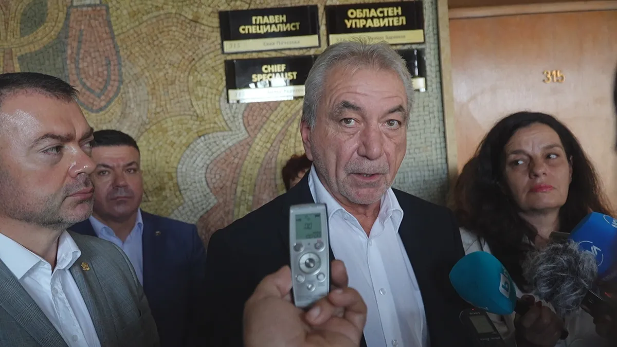 Карадимов: Направихме редица предложения за прозрачността за гласуване с машини, в петък започва първата фаза