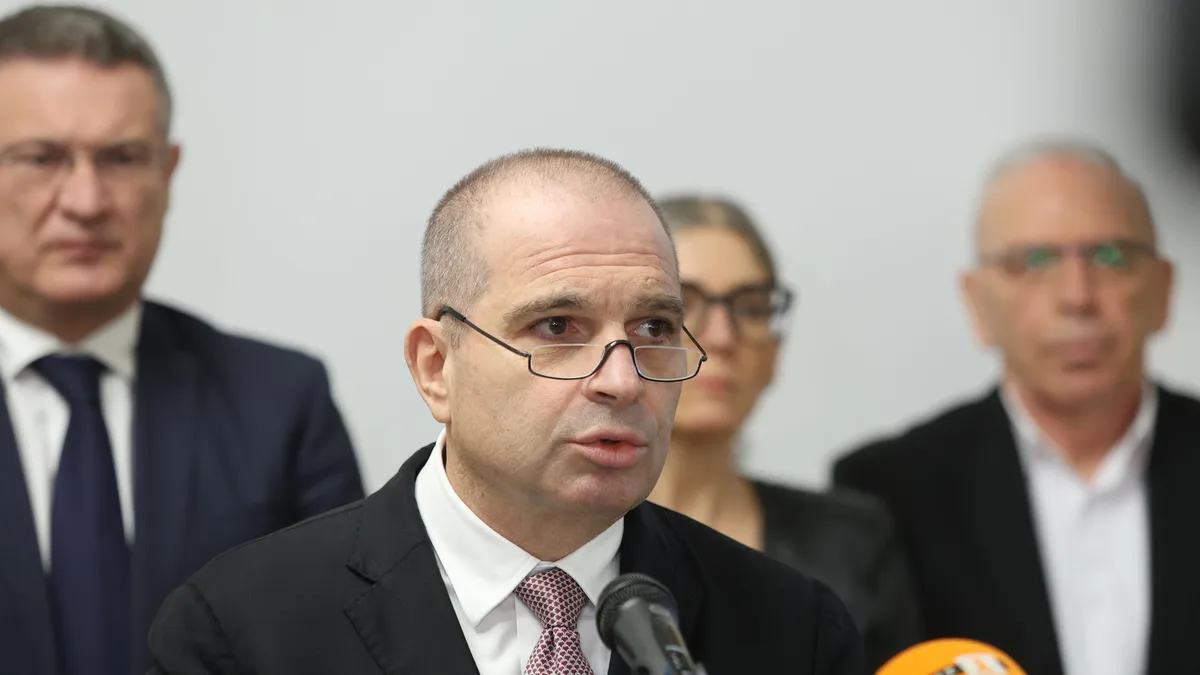 Караджов: Зачестили са минаванията на червено от влаковете, обявяваме нулева толерантност към нарушаване на правилата