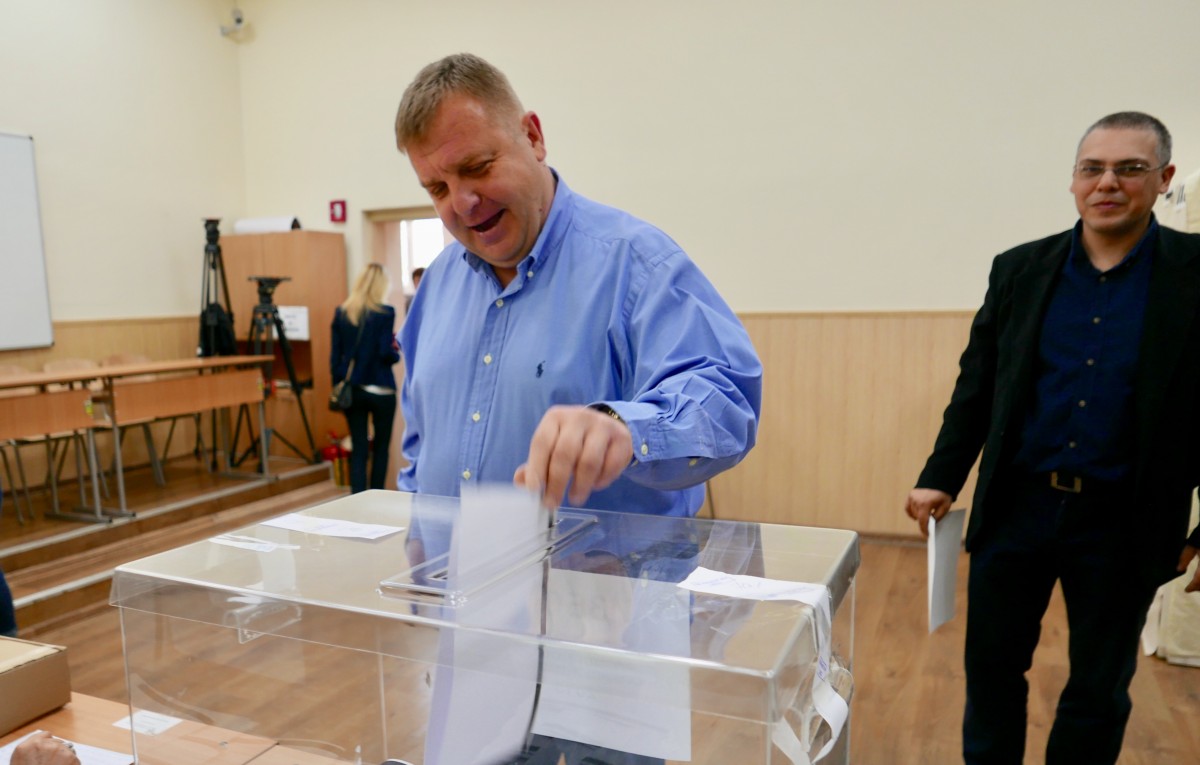 Каракачанов: 8% от българите гласуваха за достойна България