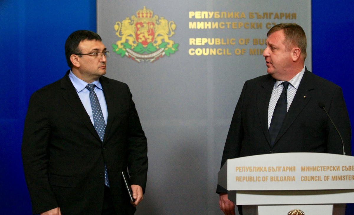 Каракачанов и Маринов проверяват готовността за опазване на границата