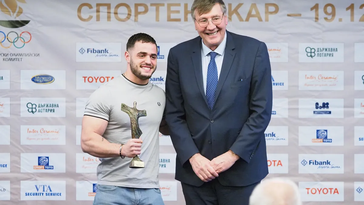 Карлос Насар получи приза "Спортен Икар" за 2024 година