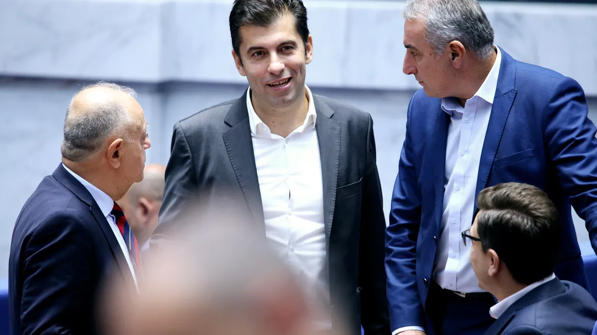 Кирил Петков: Пеевски е никой, блъфира и се прави на силен
