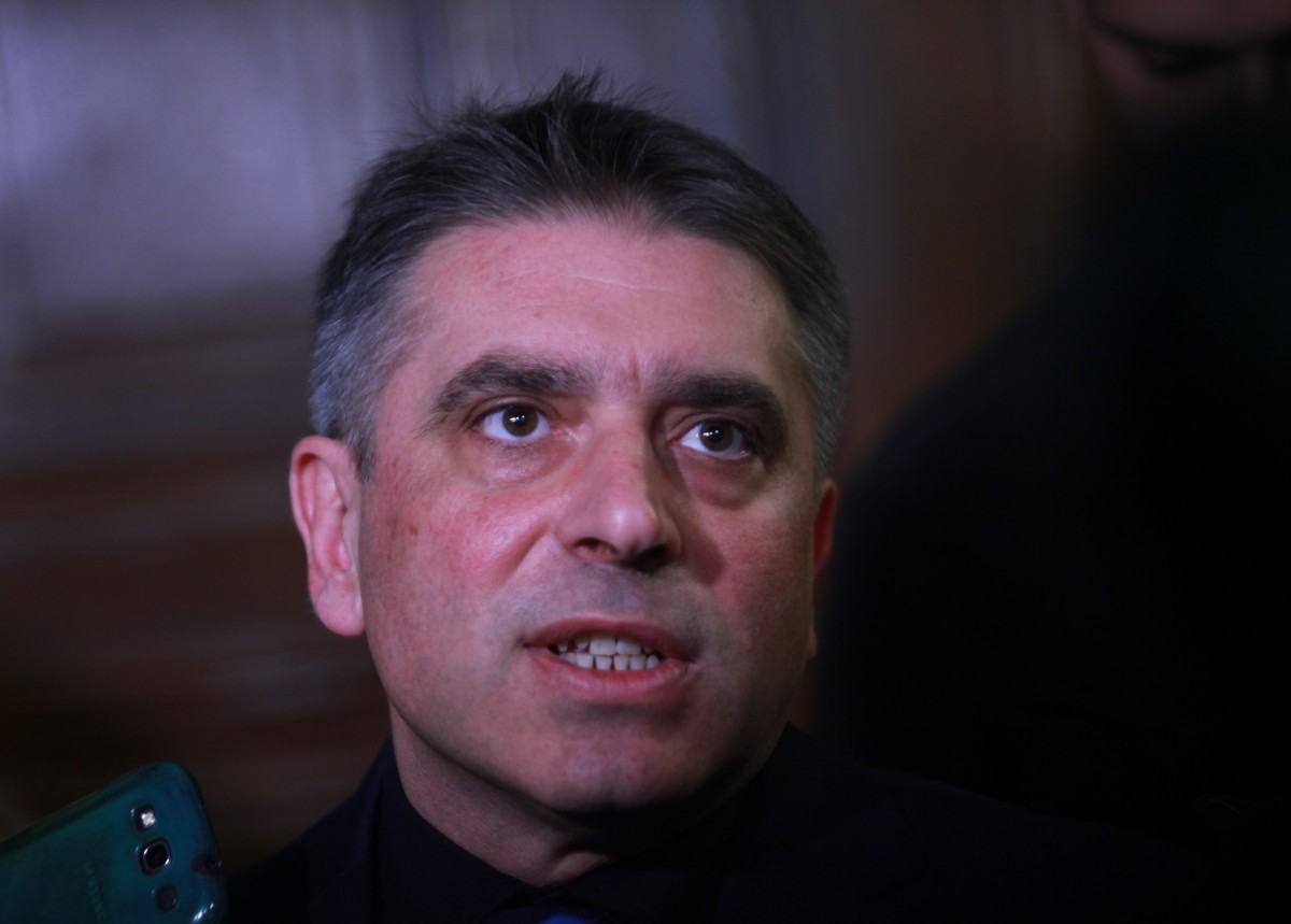 Кирилов: Подавам оставка, ако до края на Комисията „Юнкер“ не отпадне мониторингът