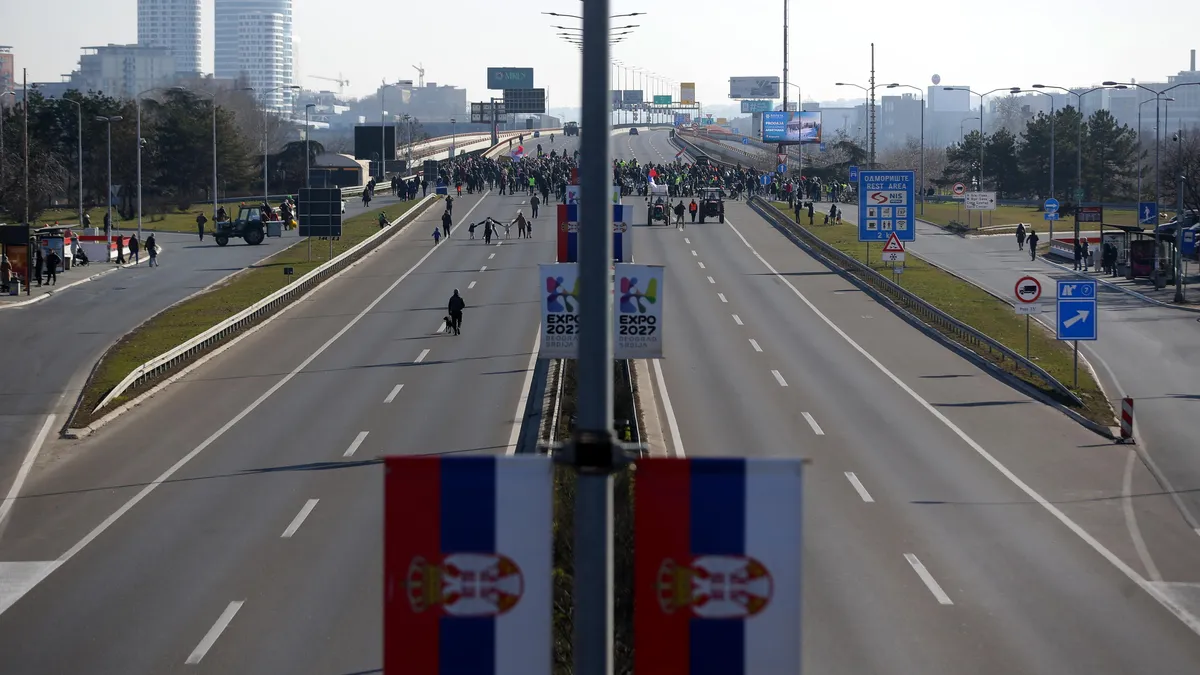 Китайска компания ще изгражда метрото в Белград и ще реновира железницата до границата с Унгария