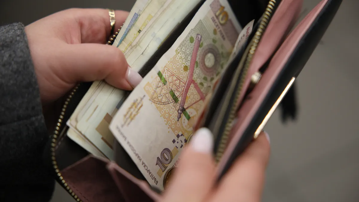 КНСБ представя данните за потребителските цени
