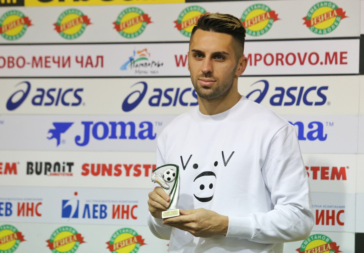 Коконов: Нямаме поставени цели, стараем се да играем добър футбол