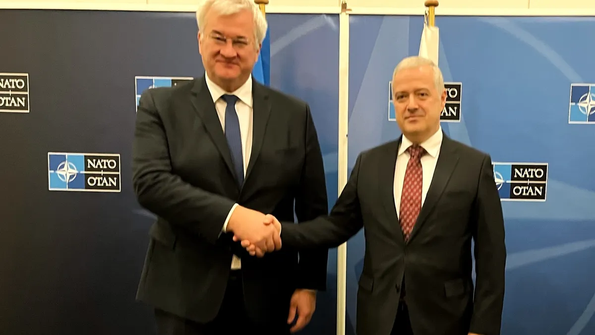 Кондов обсъди с украинския външен министър по-нататъшното подпомагане на Украйна