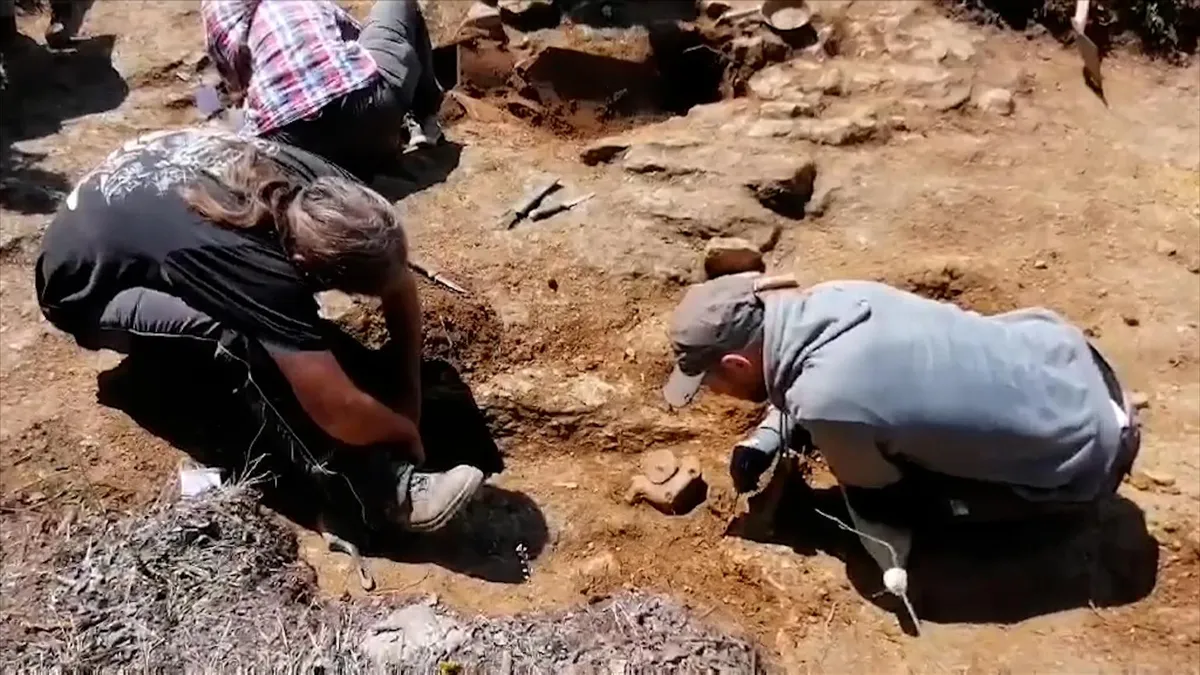 Конник без глава откриха археолозите в Хераклея Синтика