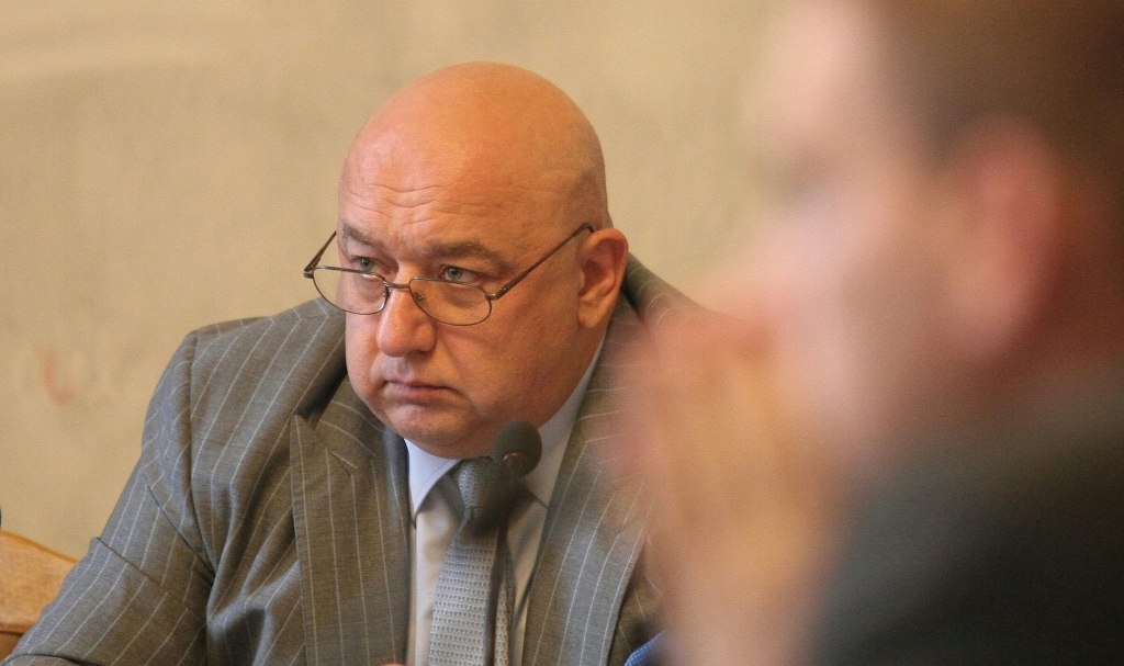Кралев: Искаме оставката на Боби Михайлов