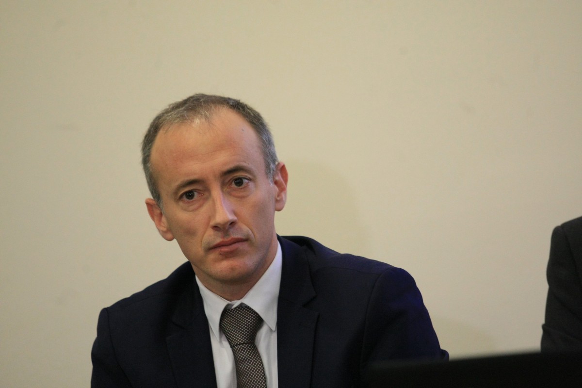 Вълчев: Има опасност учебната година да бъде удължена