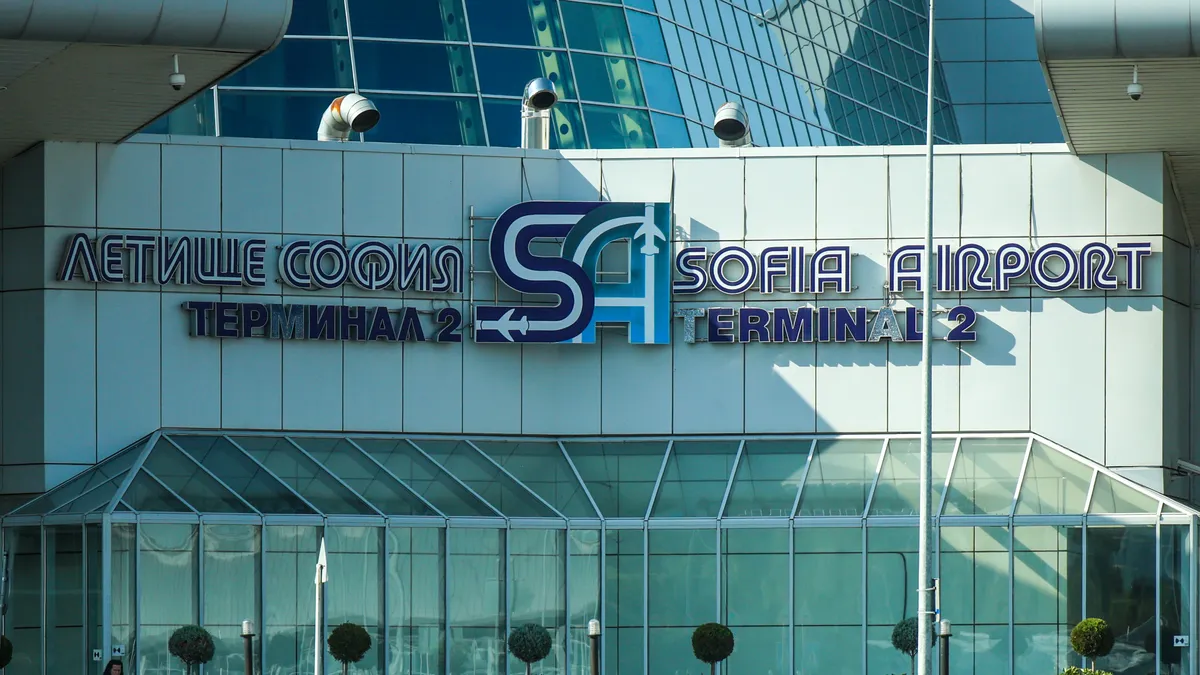 Летище София вече носи името на Апостола на свободата Васил Левски