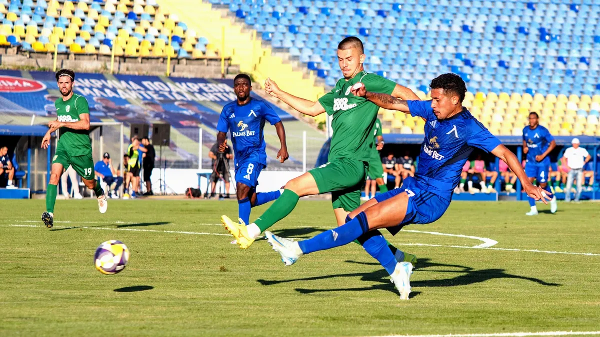 Левски обърна Берое от 0:2 до 3:2 след представянето на отбора в София