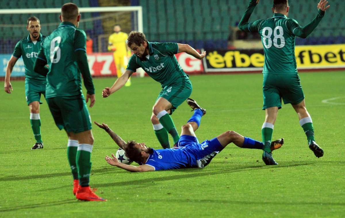 Левски стигна до равенство срещу Витоша в края