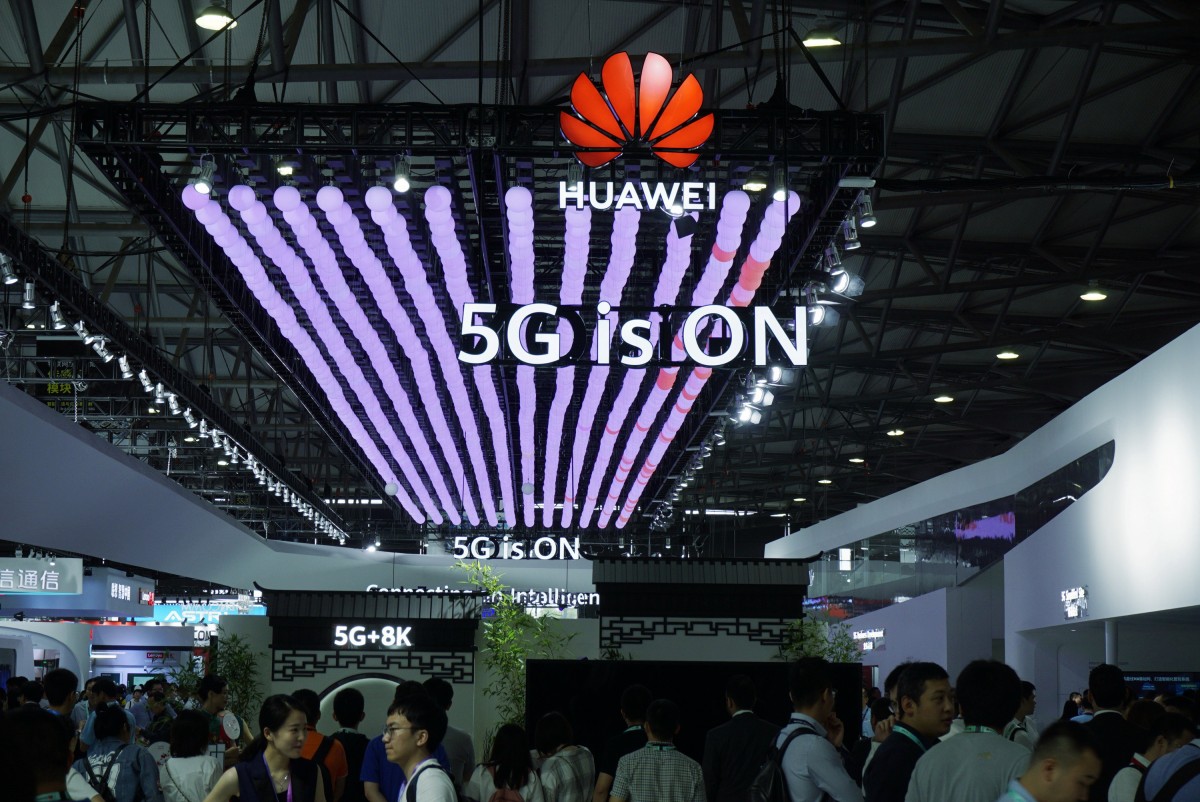 Лондон решава за 5G след избирането на нов премиер