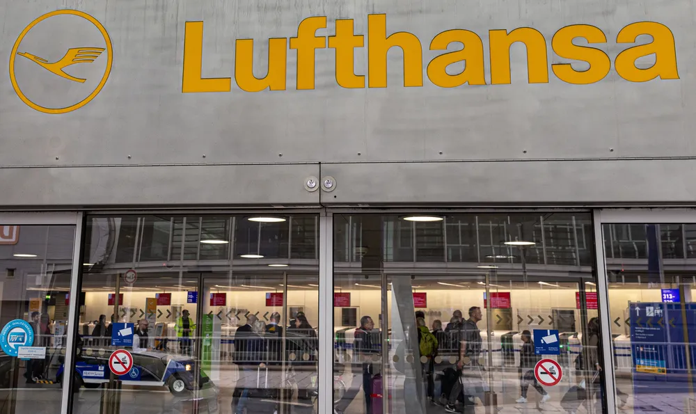 Lufthansa възстановява 775 млн. долара на клиенти в САЩ