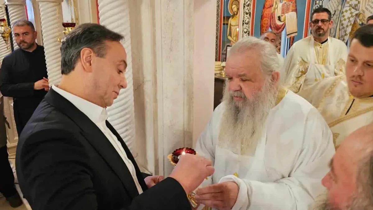 Македонската църква връчи орден на включения в черния списък на САЩ Сашо Миялков - господарят на Македония при Груевски