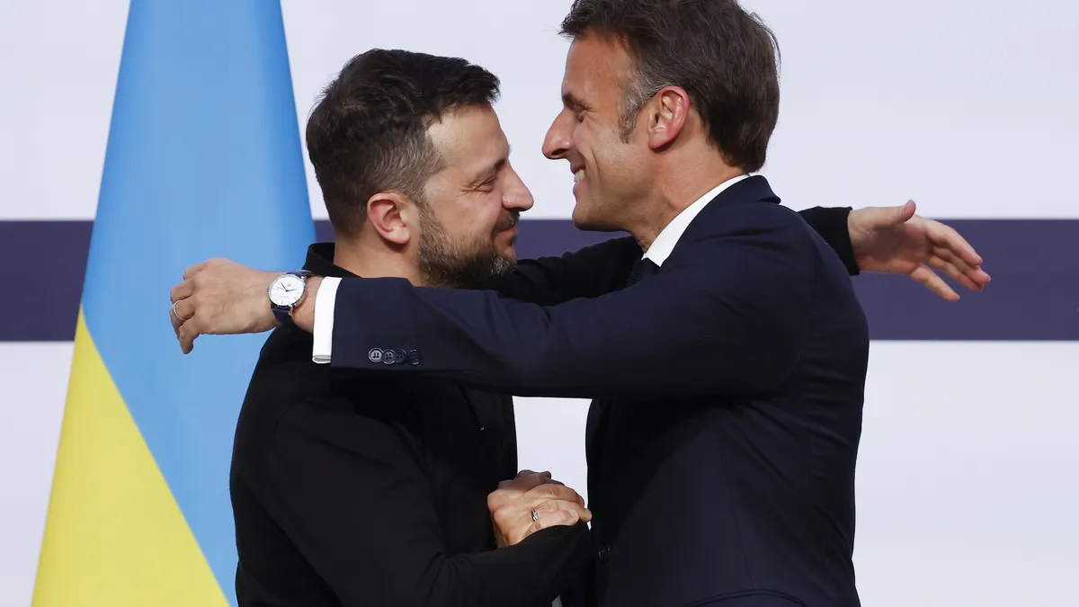 Макрон потвърди френската подкрепа за присъединяването на Украйна към ЕС и НАТО