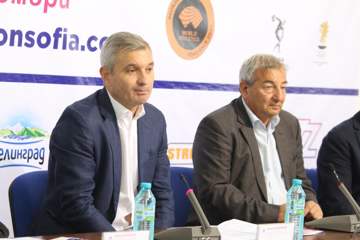 Силни бегачи от чужбина идват за Маратона на София