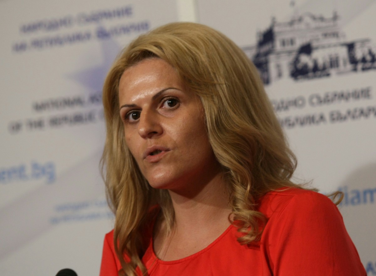 Мария Белова заема мястото на Десислава Танева в парламента