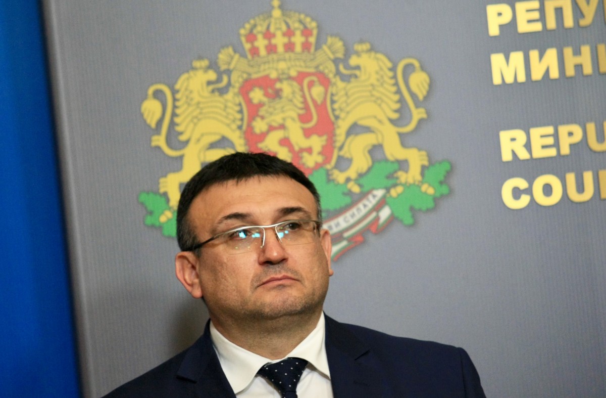 Маринов: Разследваме случая „Гебрев” заедно с британските служби