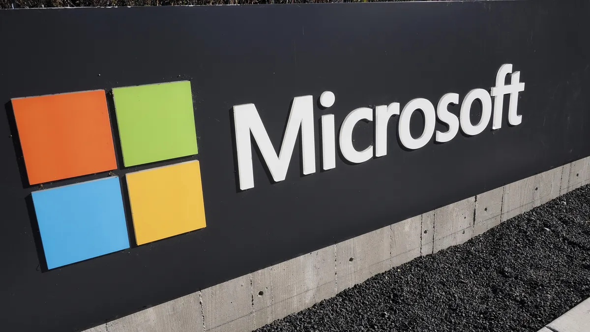 Microsoft спира техническа поддръжка от Китай за системи на Пентагона