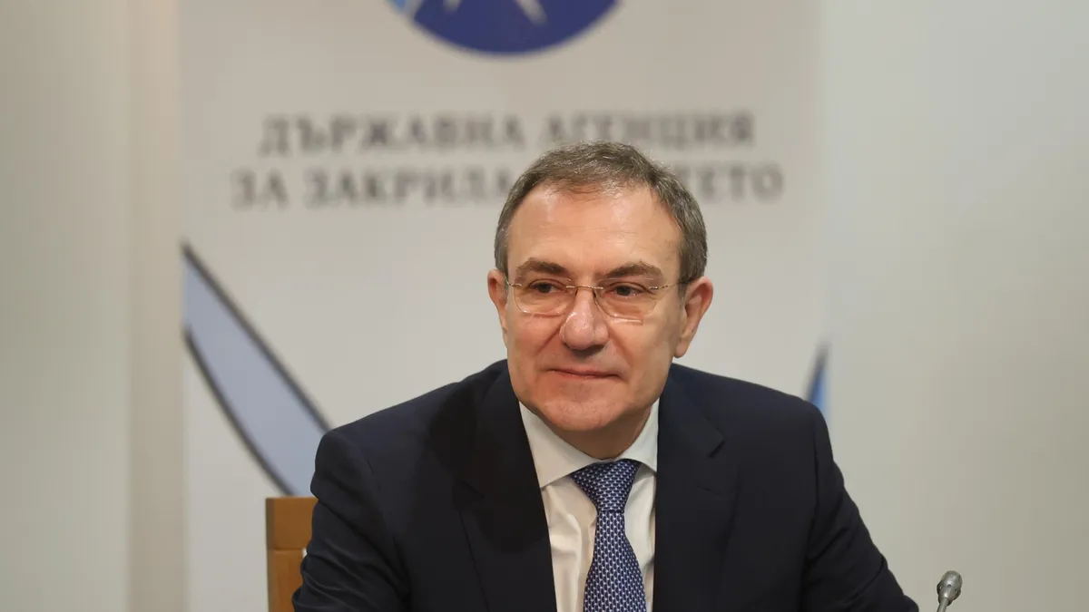 Министър Гуцанов ще участва в открит урок с ученици за вредата от употребата на вейпове