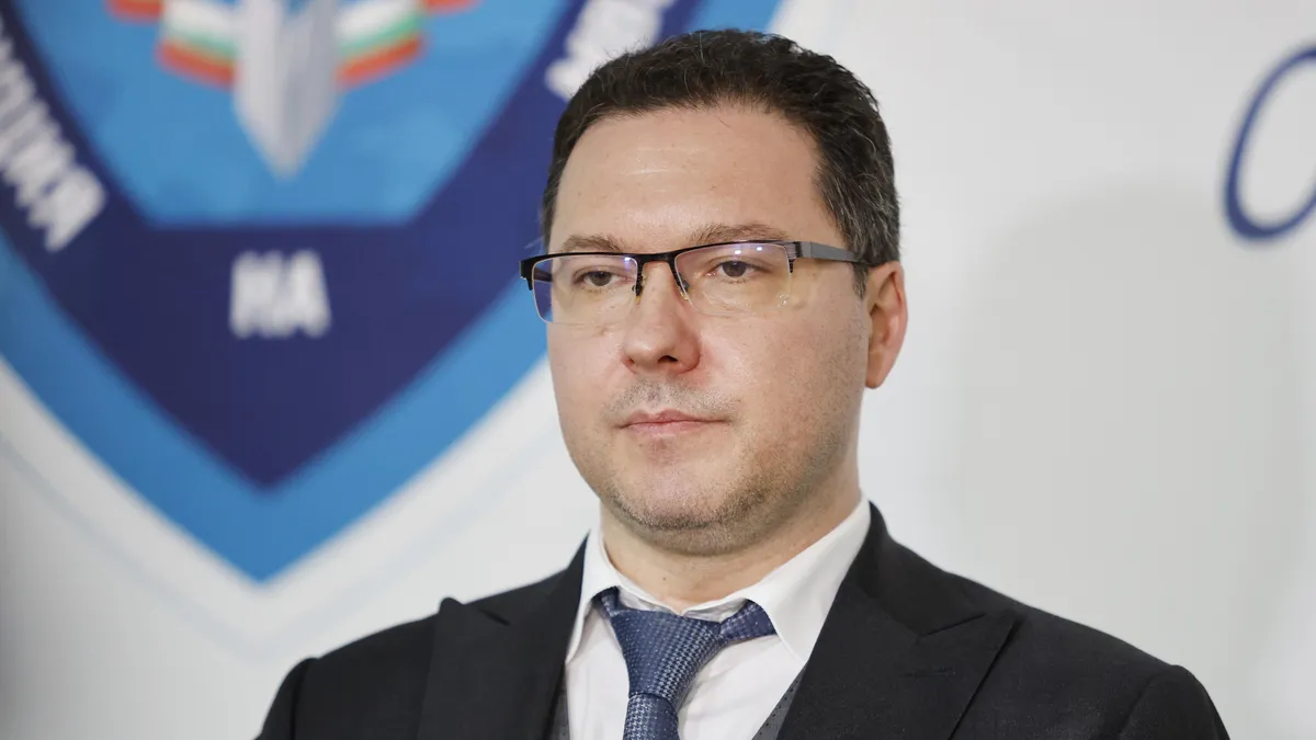 Митов прие оставката на директора на ОДМВР-Хасково след убийството на 18-годишната Магдалена