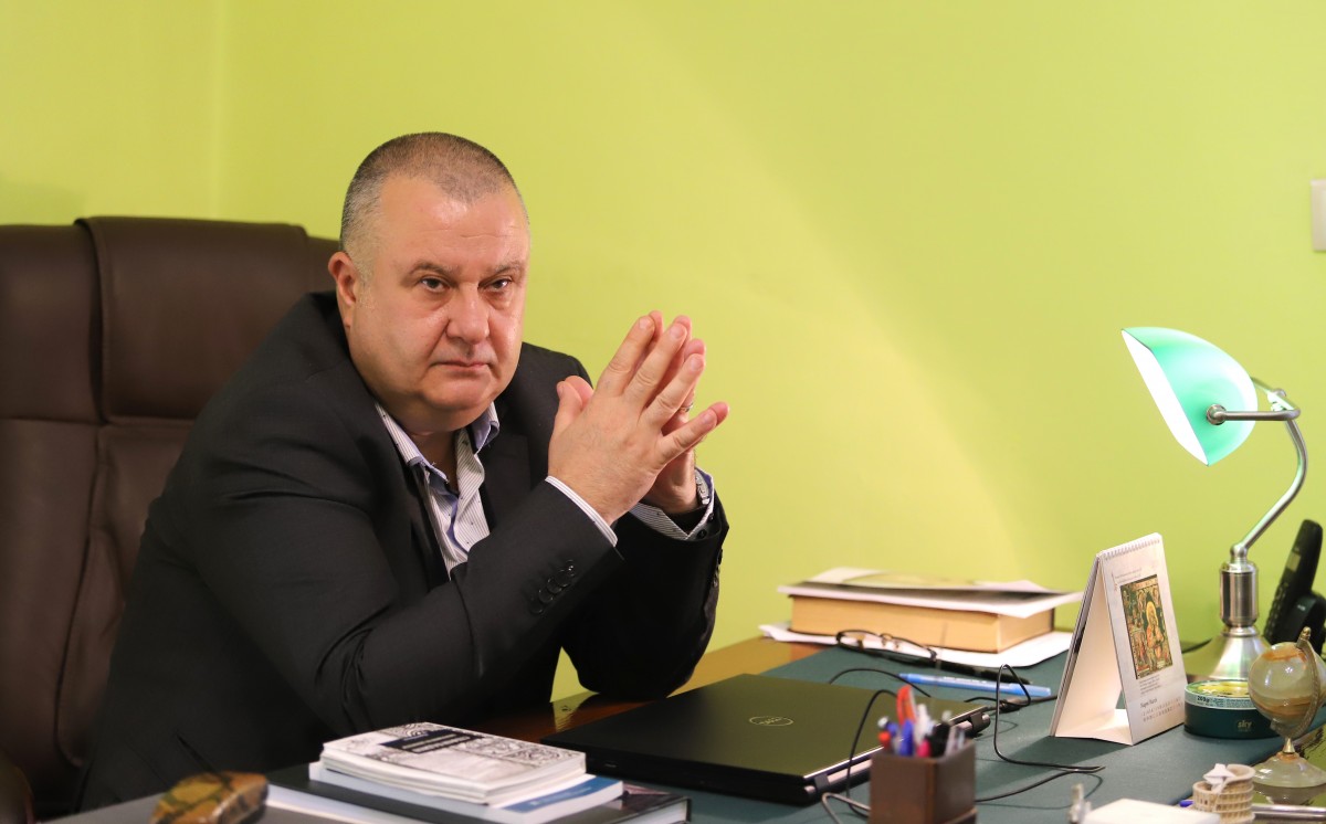 Проф. Емануел Мутафов: Превръщането на „Св. София“ в джамия е краят на Европа