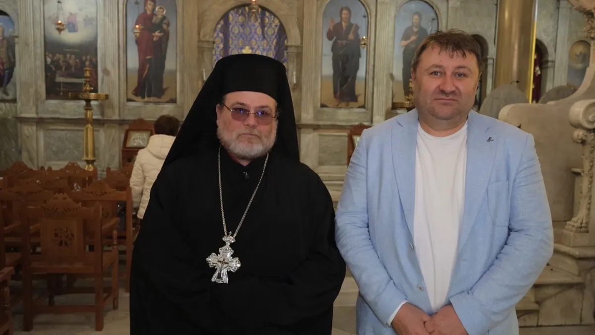 Мюсюлманин възстановява над 25 християнски храма из България