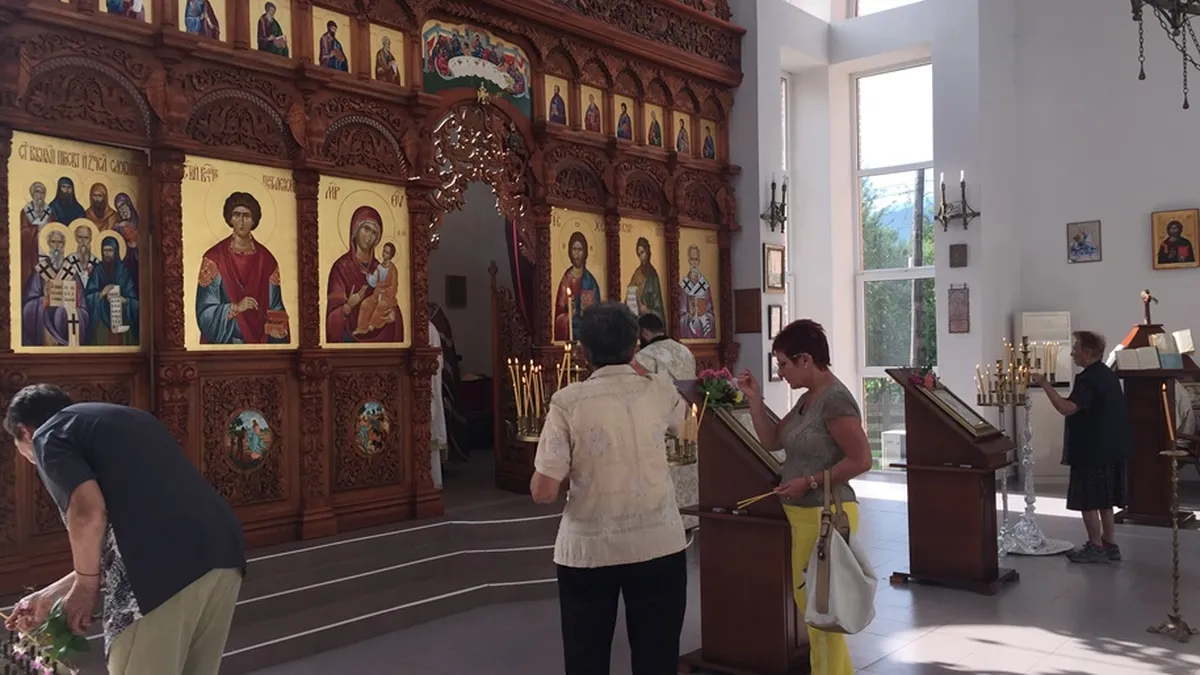                                                                                                                             На Светли Петък имен ден празнуват Живко, Живка, Зоя                                            
