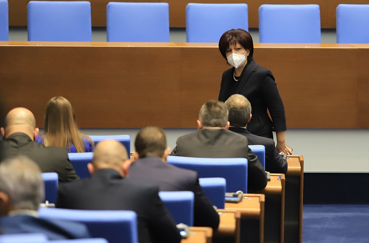 Депутатите гласуваха на първо четене поста специален прокурор