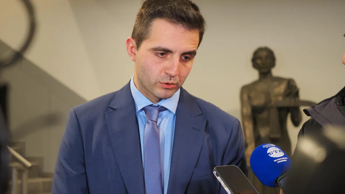 Николай Николаев: Мярка различна от „задържане под стража“ героизира агресивни младежи 