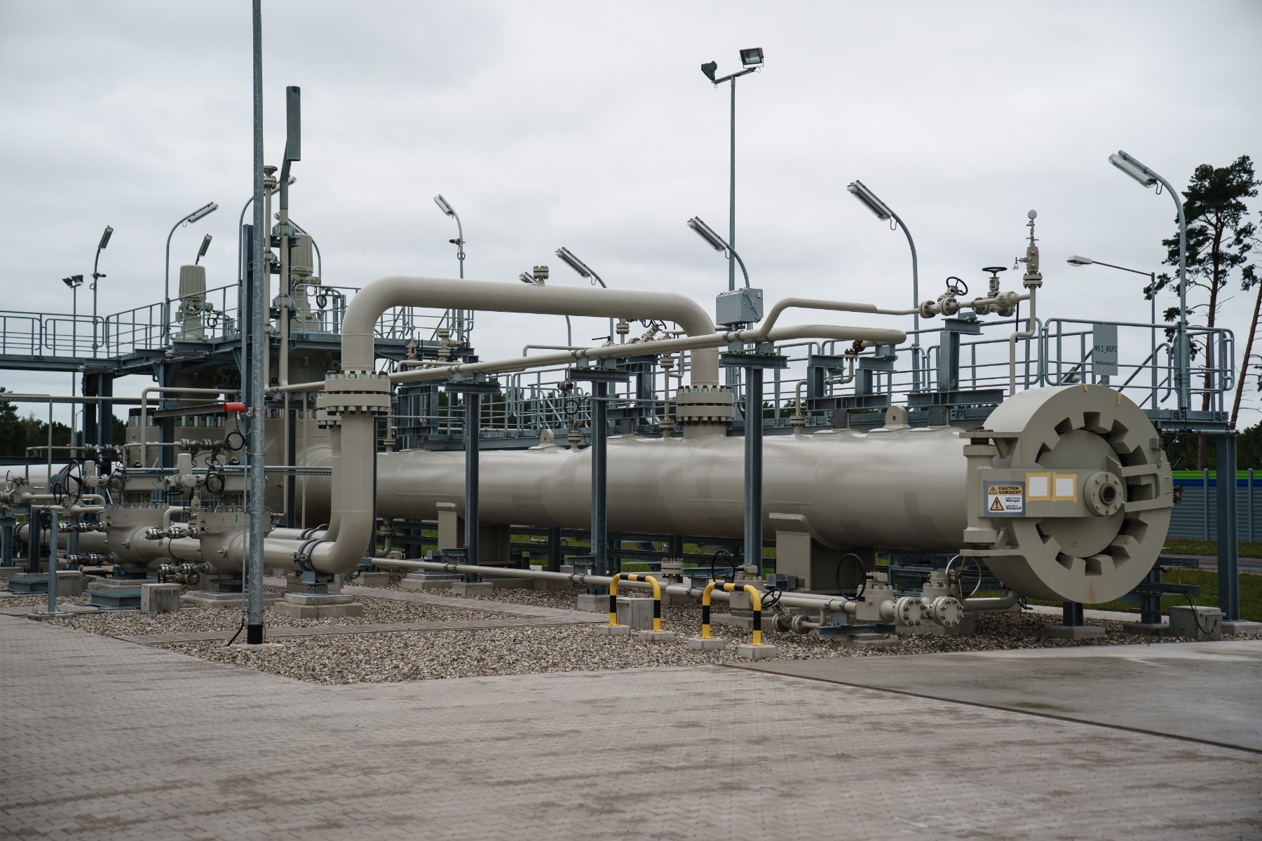 Безпрецедентен скок на цената на газа в Европа до 3300 долара за 1000 куб. м
