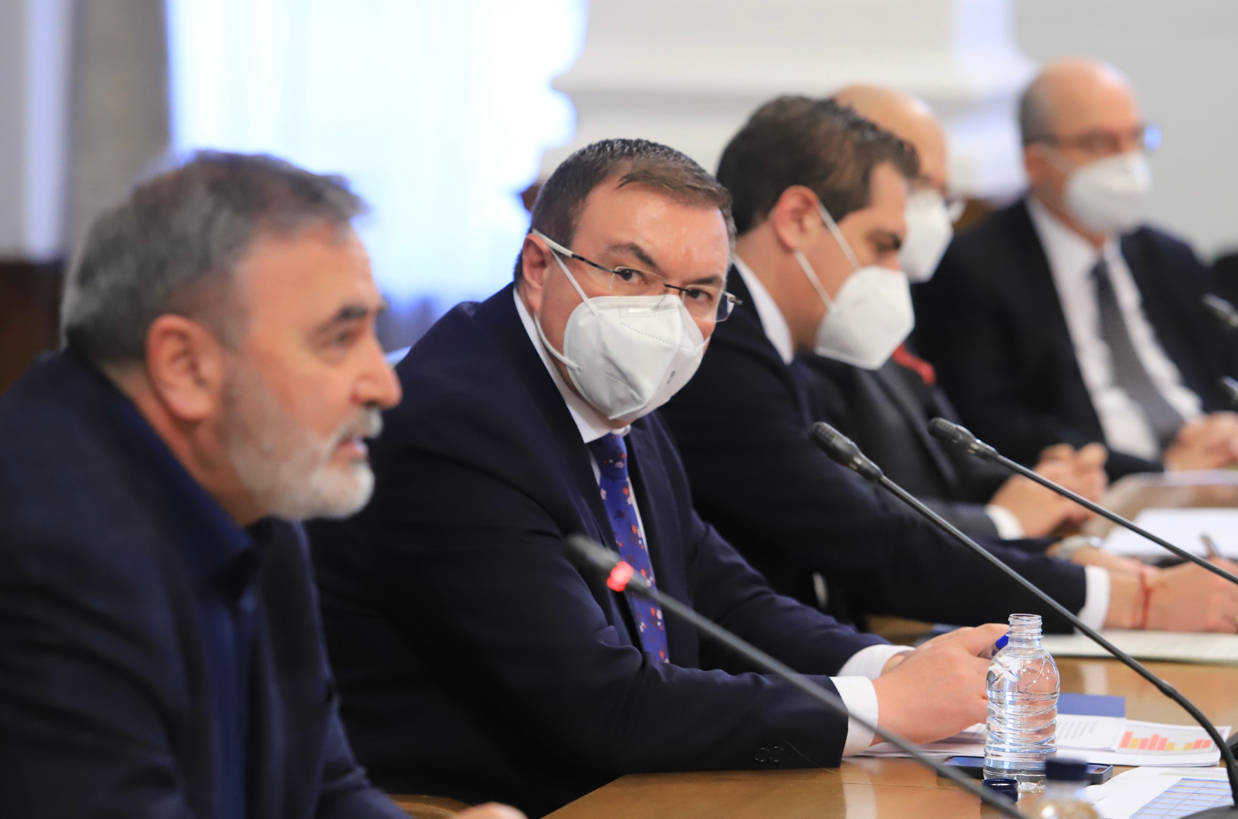Националният оперативен щаб прекратява дейността си