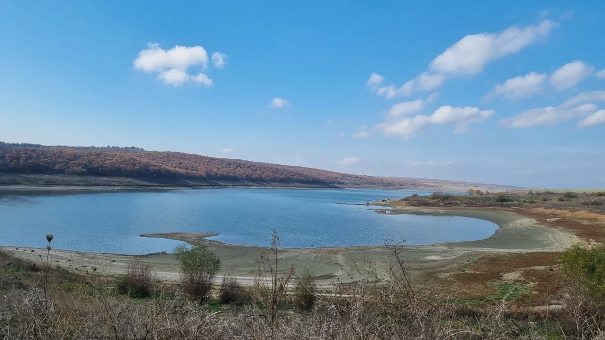 Няма предпоставки за криза с водата в област Бургас, ще изграждат пречиствателна станция на язовир Ахелой