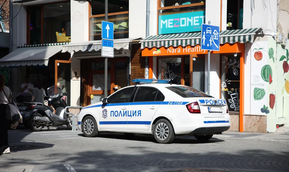 Обирджии, представящи се за полицаи, мамят на крайбрежната във Варна