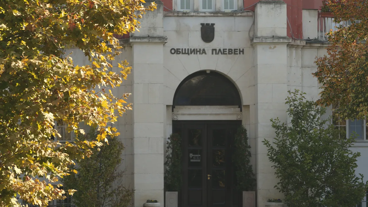 Общинският съвет в Плевен заседава извънредно заради кризата с водата