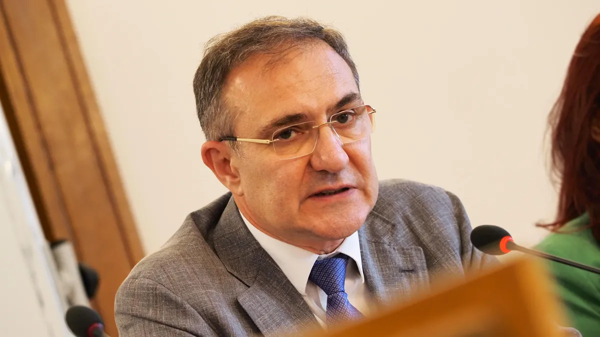 Общо 15 000 са местата в домовете за възрастни хора в страната