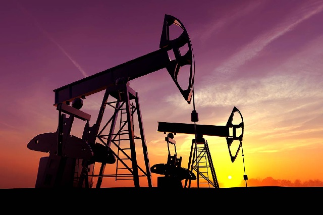 Глобалните инвестиции в нефт и газ ще нараснат през 2022 г.