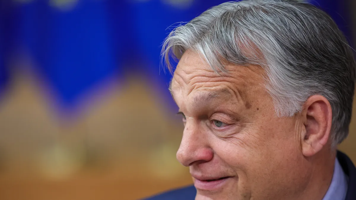 Орбан иска да създаде нова парламентарна група в ЕС