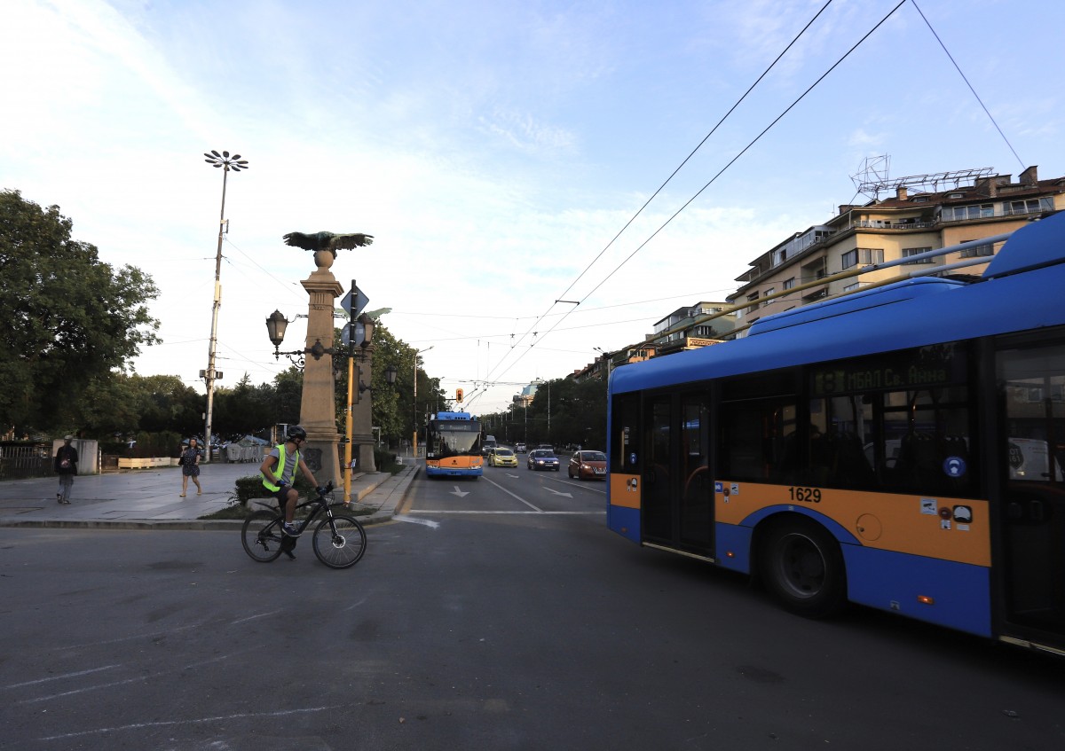 Полицията премахна палатките на "Орлов мост" и пред Ректората