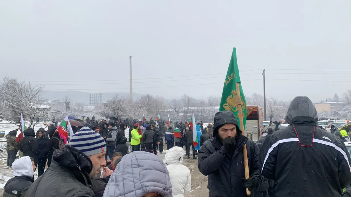Още от сутринта: Фермери във Велинградско на протест, съмняват се в пробите за чума