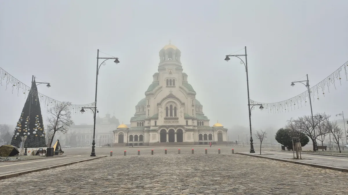Остава топло за януари, с температури до 17 градуса в четвъртък
