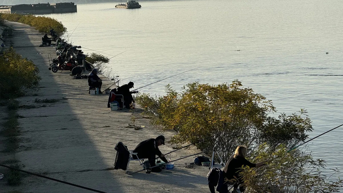 От вторник влиза в сила забраната за риболов в Черно море, Дунав и водните обекти в страната