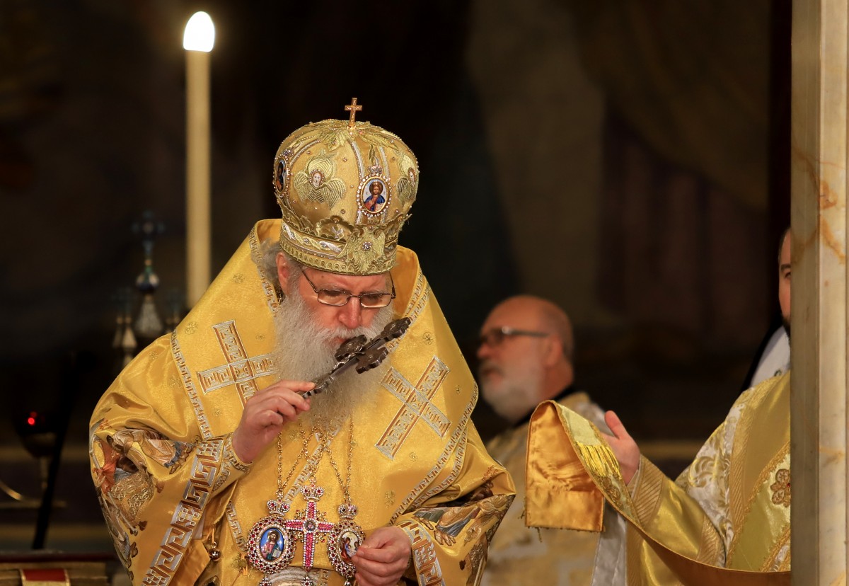 Здраве и добронамереност между хората – това си пожелаха българите за Коледа