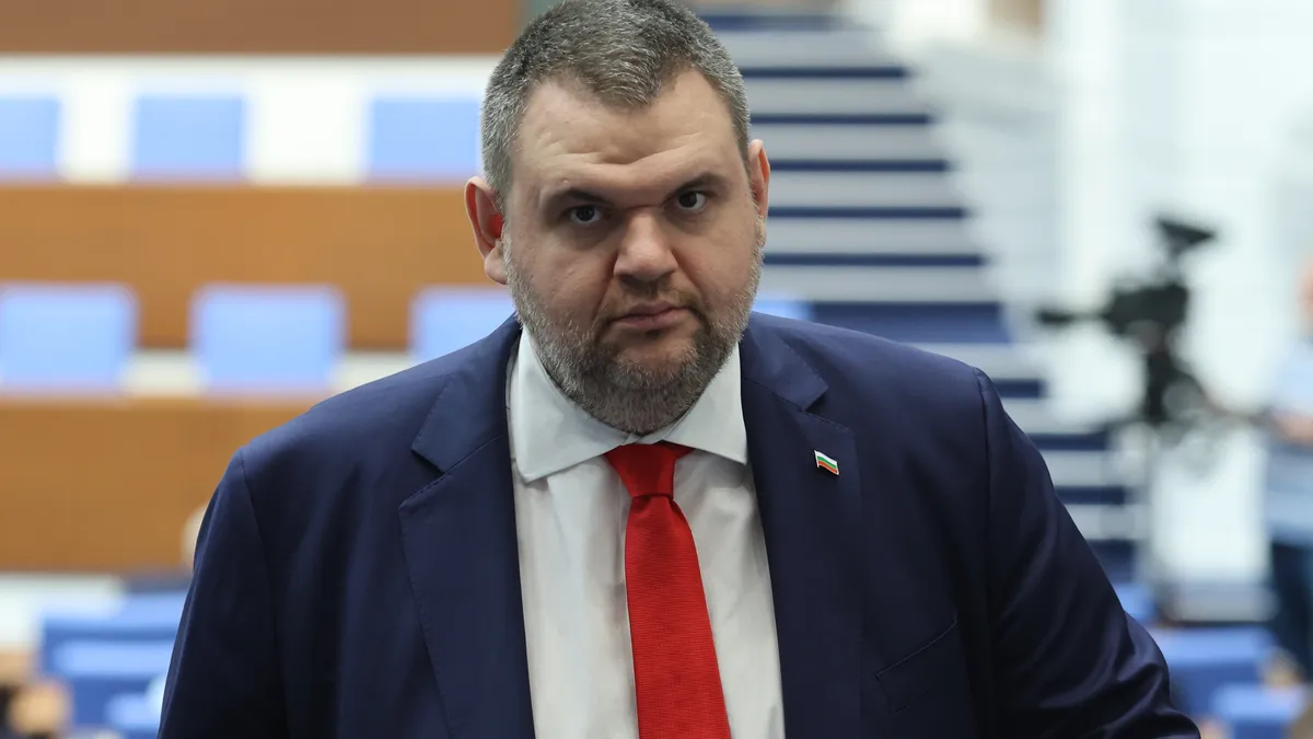 Пеевски: ЦС на ДПС не решава нищо, не ме интересува кога ще бъде свикан