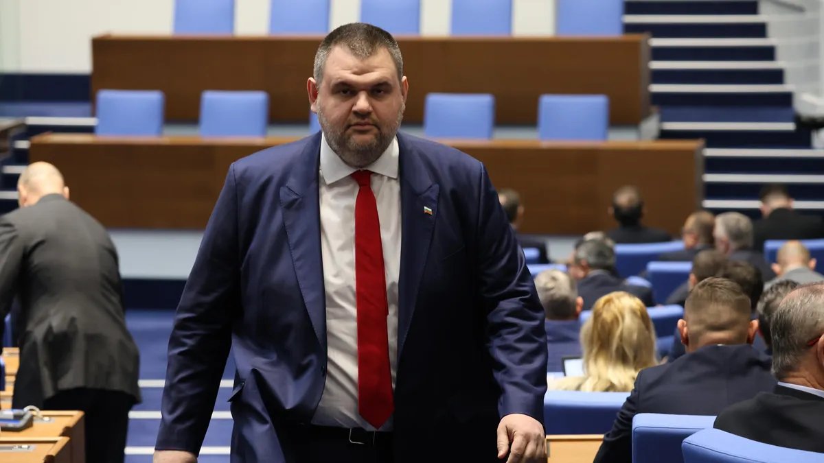 Пеевски: Никой не се интересува от проблемите на хората
