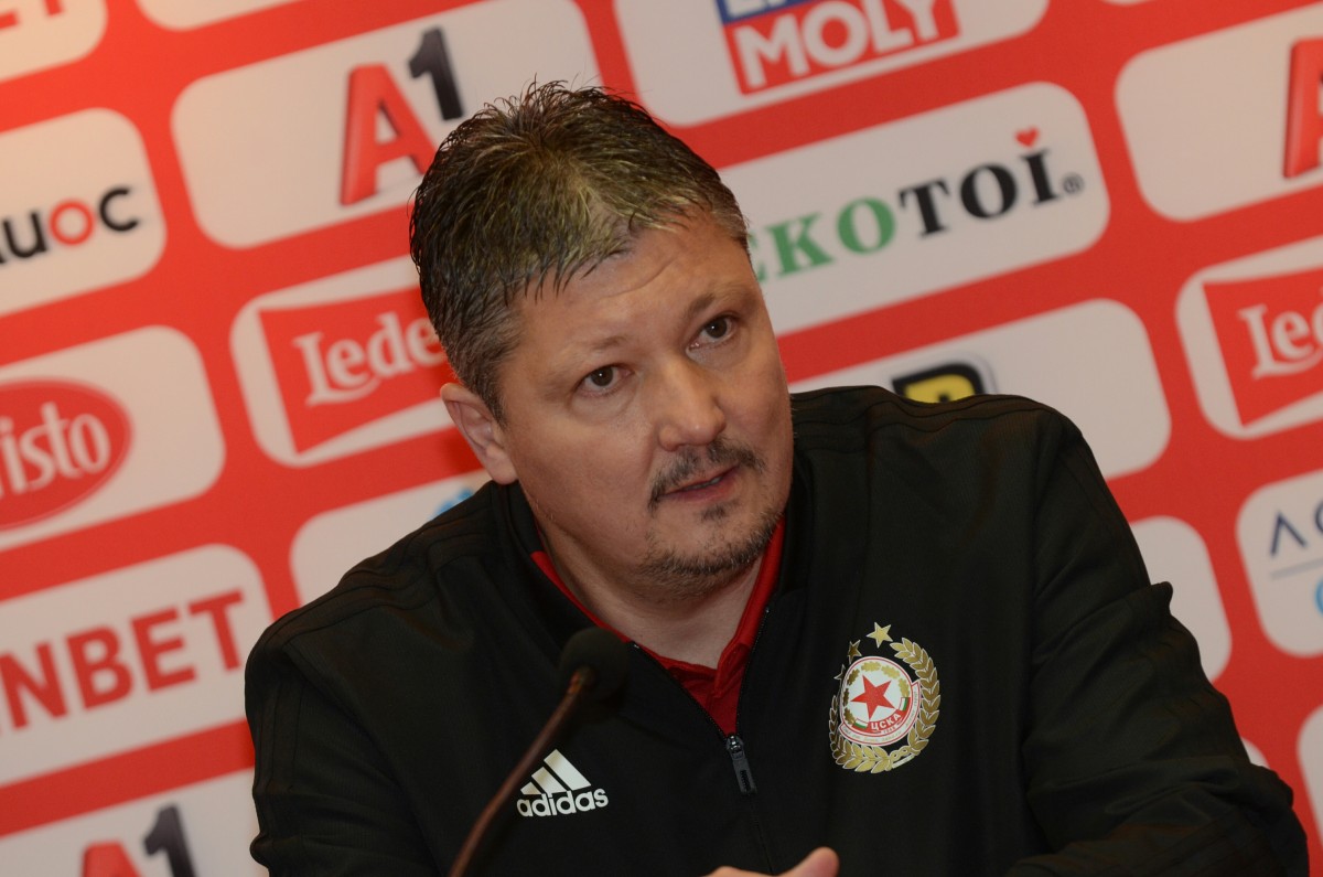 Пенев: Който се адаптира по-добре, ще спечели