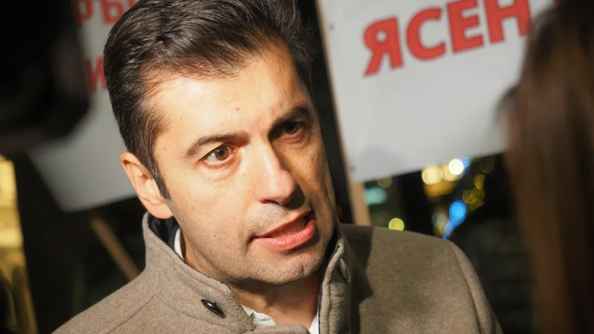 Петков: ГЕРБ не иска да скъса зависимостта си от Пеевски, затова отиваме на избори